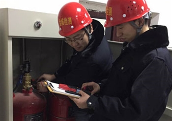 气体灭火系统消防检测工作现场
